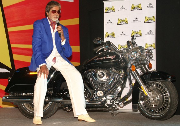 Amitabh Promoting Buddha Hoga Tera Baap